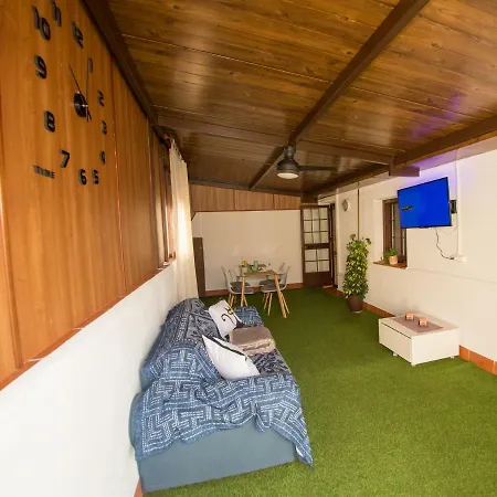 Atico Azahar Apartment